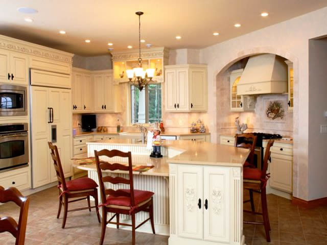 Traditional Kitchen Designs in Eagle River WI