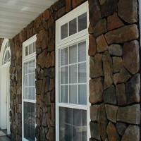 Northwoods Field Stone Exterior Upper MI